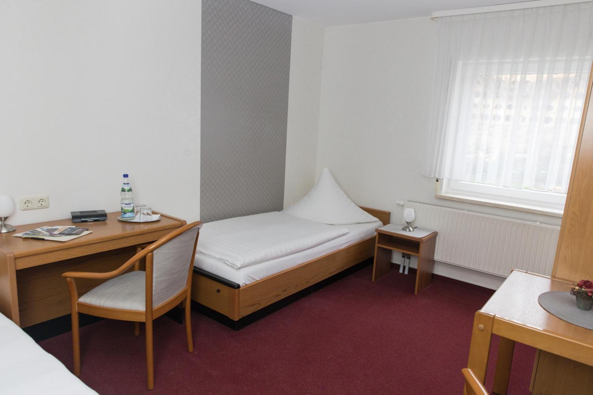 Pension Der Kleine Nachbar Gotha Exterior photo