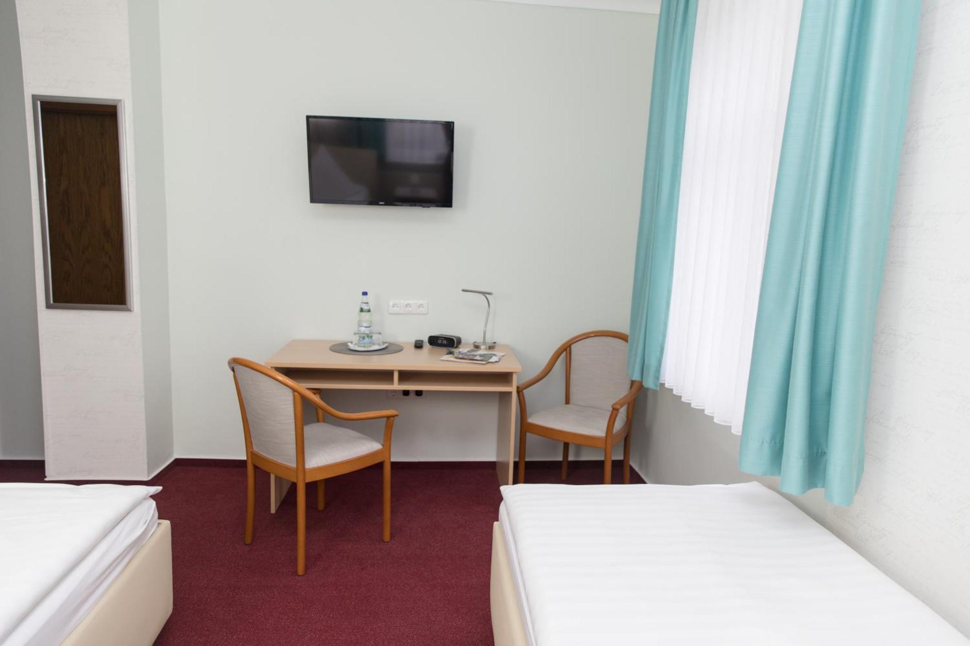 Pension Der Kleine Nachbar Gotha Exterior photo